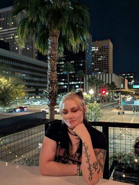 Meet your Posher, Keiten